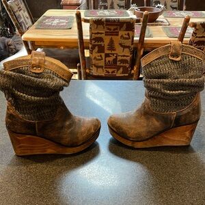 Bed Stu slouch short boots, great condition, size 9.
